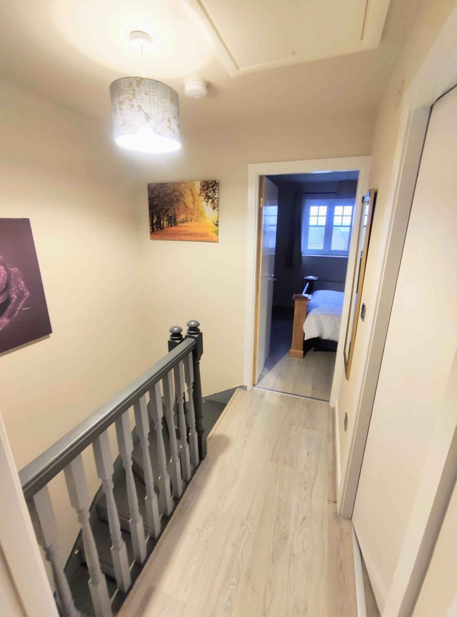 High Rigg House Bradford - Luxury Accomodation With Private Parking Idle Exterior photo