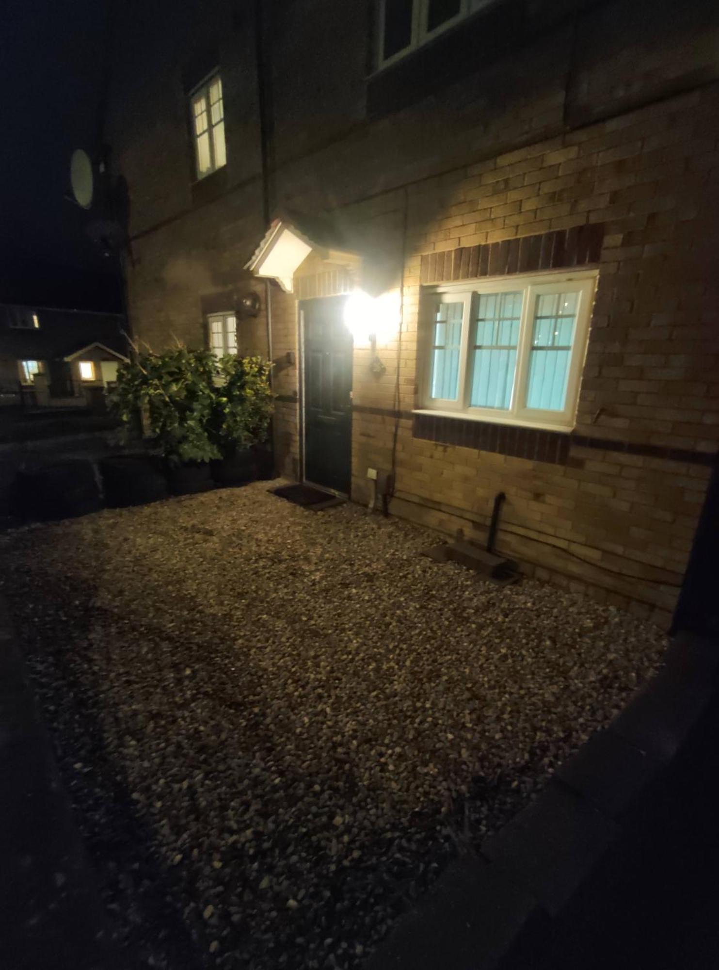 High Rigg House Bradford - Luxury Accomodation With Private Parking Idle Exterior photo